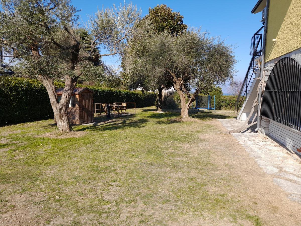 Villa La Magnolia - Private Beach Access, Garden, Views Lazise Ngoại thất bức ảnh