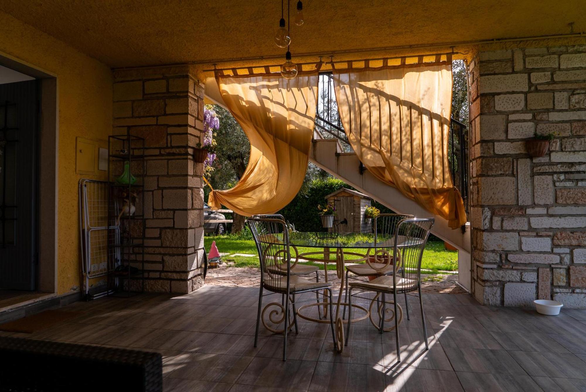 Villa La Magnolia - Private Beach Access, Garden, Views Lazise Ngoại thất bức ảnh
